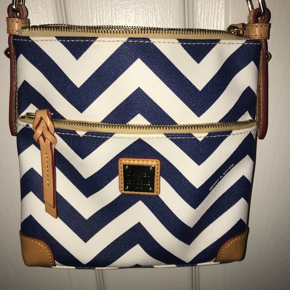 Dooney& Bourke